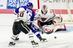 Omaha goaltender Seth Eisele