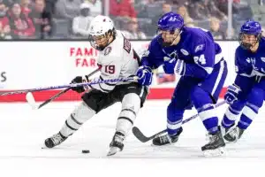 Omaha forward Ty Mueller