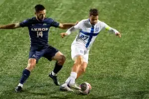 Creighton midfielder Giorgio Probo