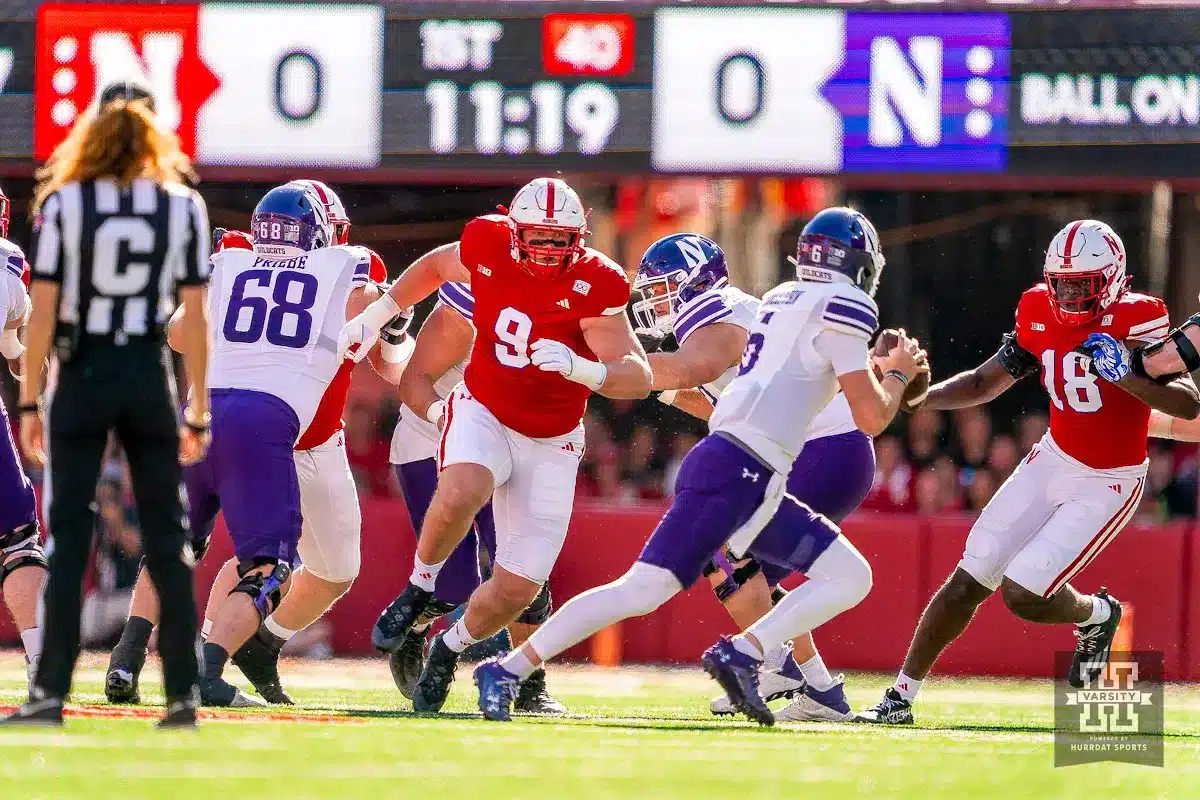 Nebraska Cornhuskers defensive lineman Ty Robinson 