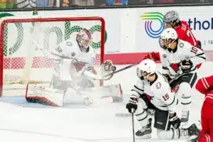Omaha goaltender Seth Eisele