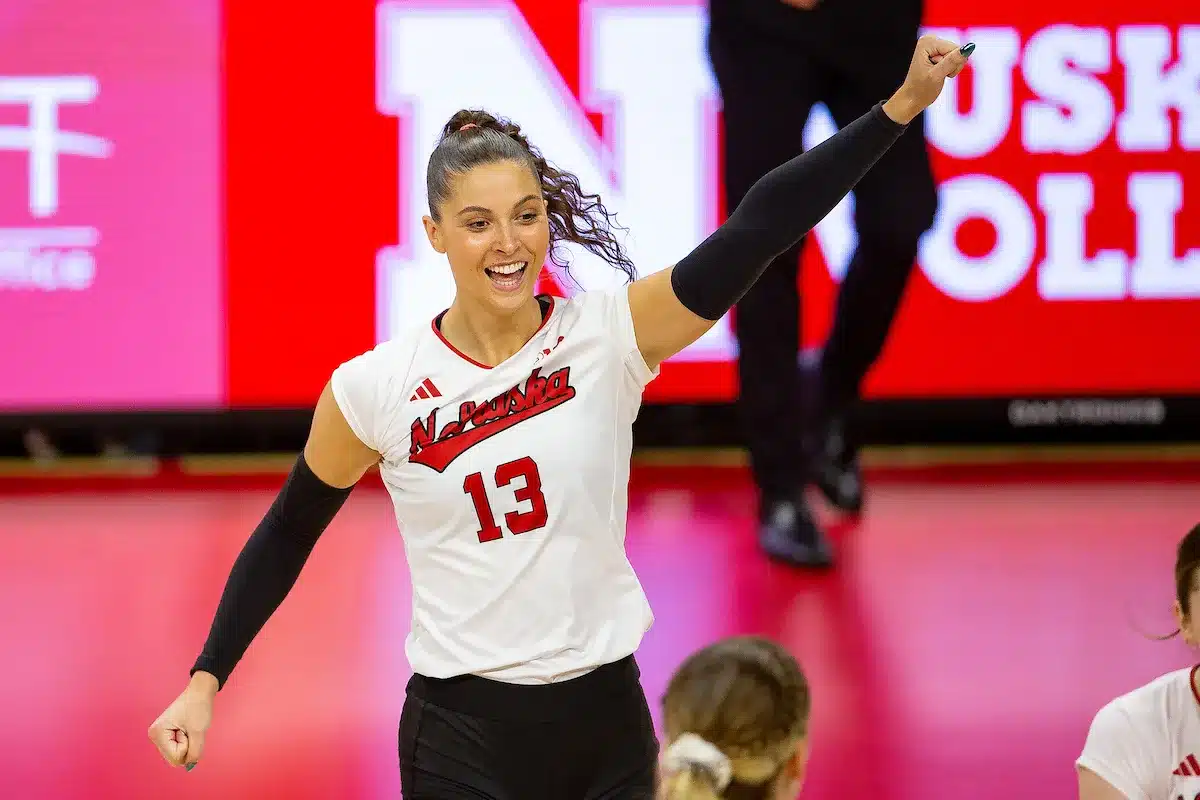 Nebraska Sweeps Northwestern