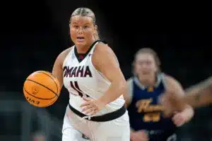 Omaha Mavericks forward Alison Stephens