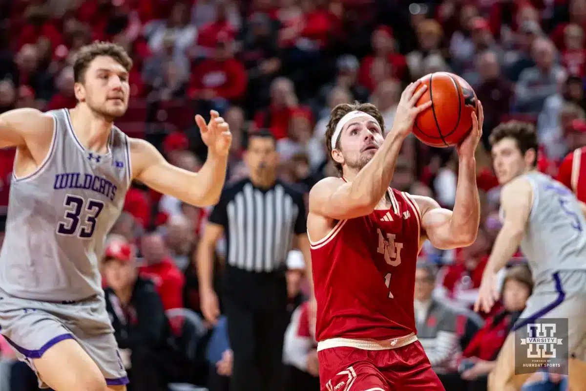 Huskers Rebound, Beat Northwestern 75-69