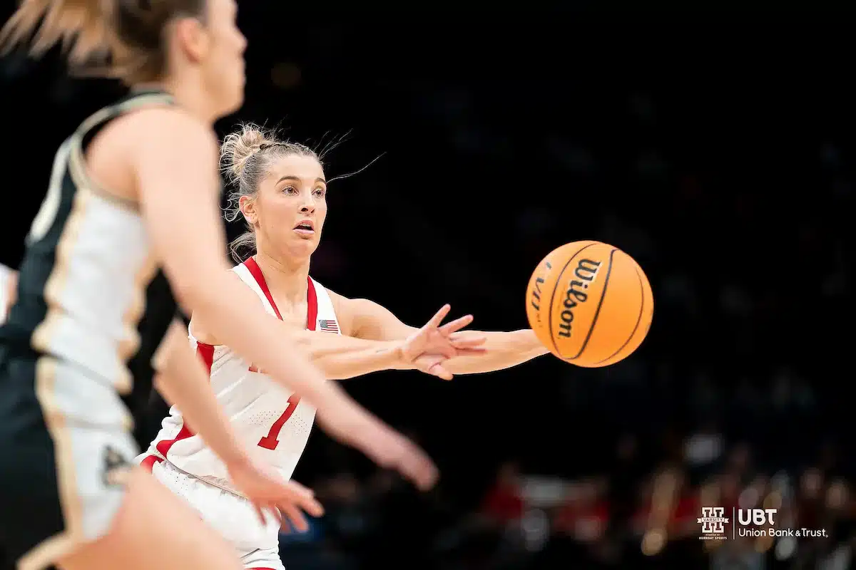 Nebraska Cornhuskers guard Jaz Shelley 