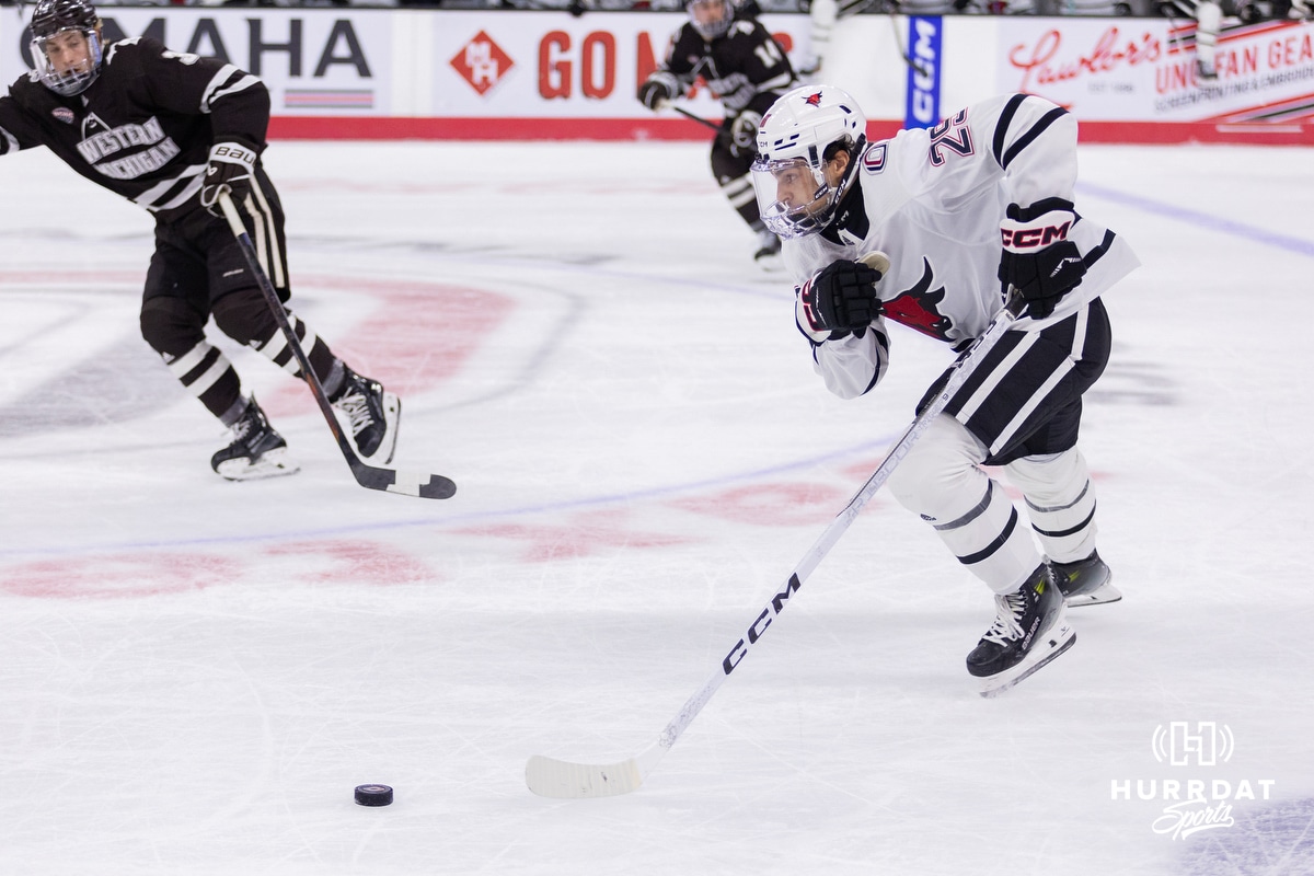 Omaha Maverick forward Cameron Mitchell (25) during a college hockey match against Western Michigan Friay, November 8, 2024 in Omaha, Nebraska. Photo by Jaelle Johnson.