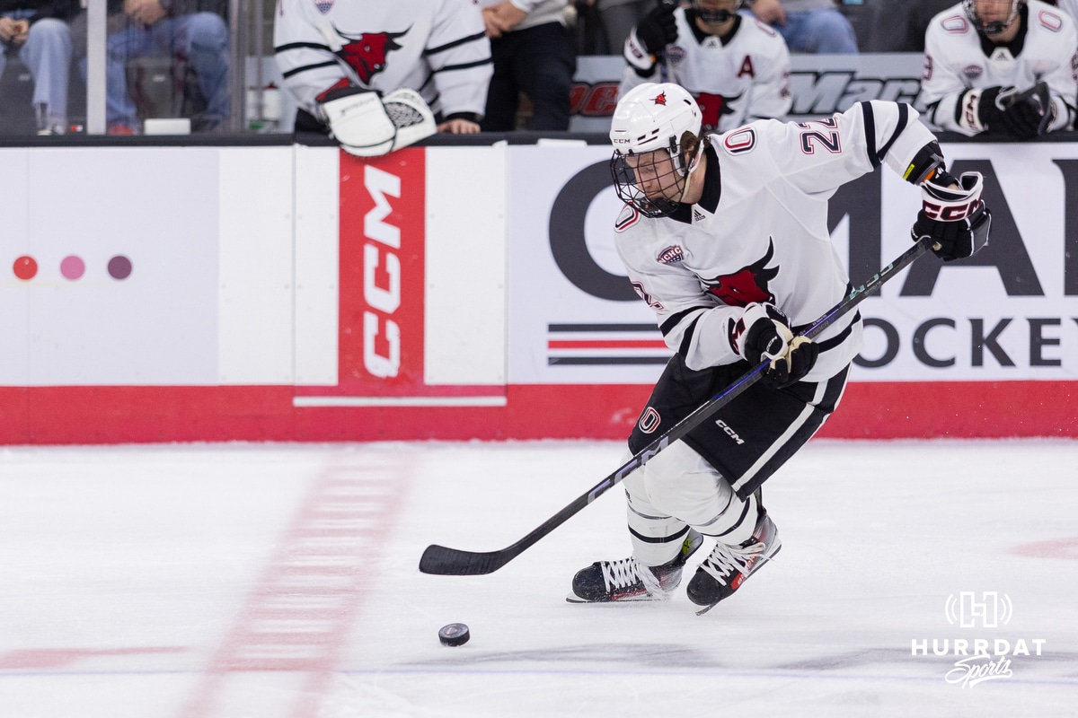 Omaha Maverick forward Jimmy Glynn (22) during a college hockey match against Western Michigan Friay, November 8, 2024 in Omaha, Nebraska. Photo by Jaelle Johnson.