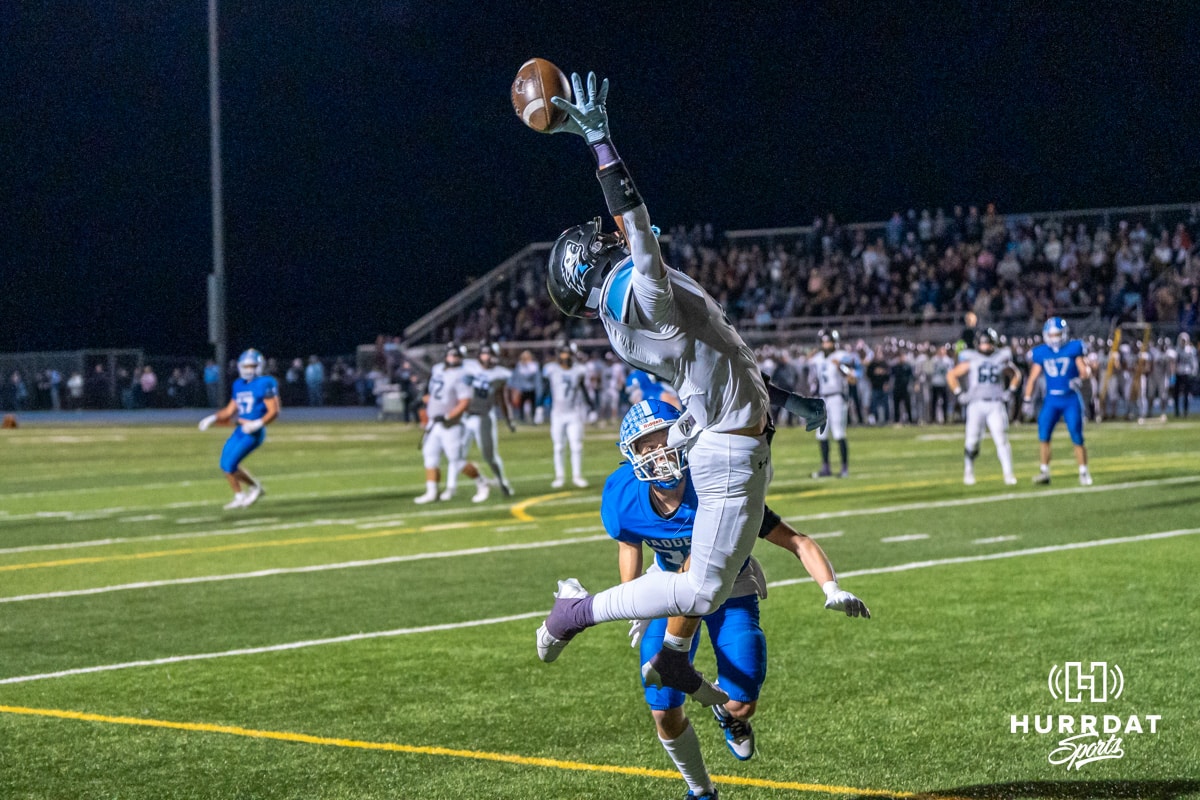 Alex Uchtman tries to catch a pass during a high school football game November 15th, 2024 in Bennington Nebraska Photo by Brandon Tiedemann