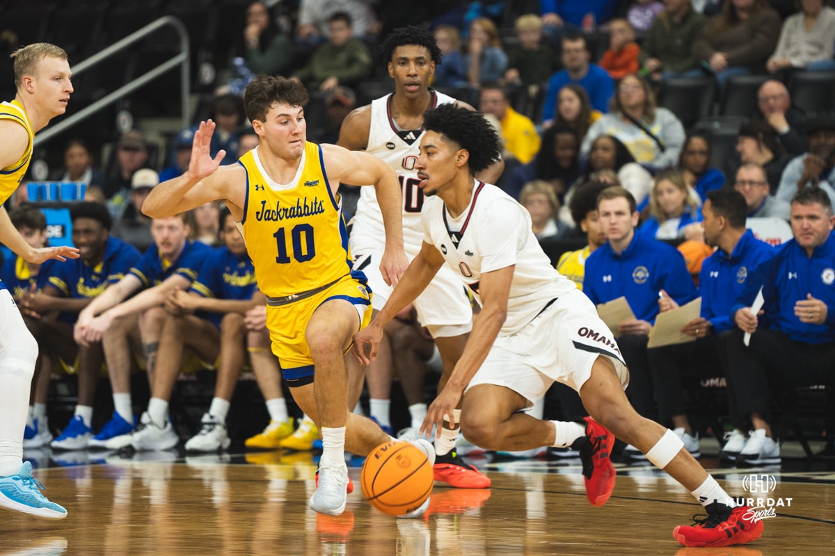 Omaha Maverick Lance Waddles takes a drive during a basketball game at Baxter Arena on January 11th, 2025 in Omaha Nebraska. Photo by Collin Stilen.