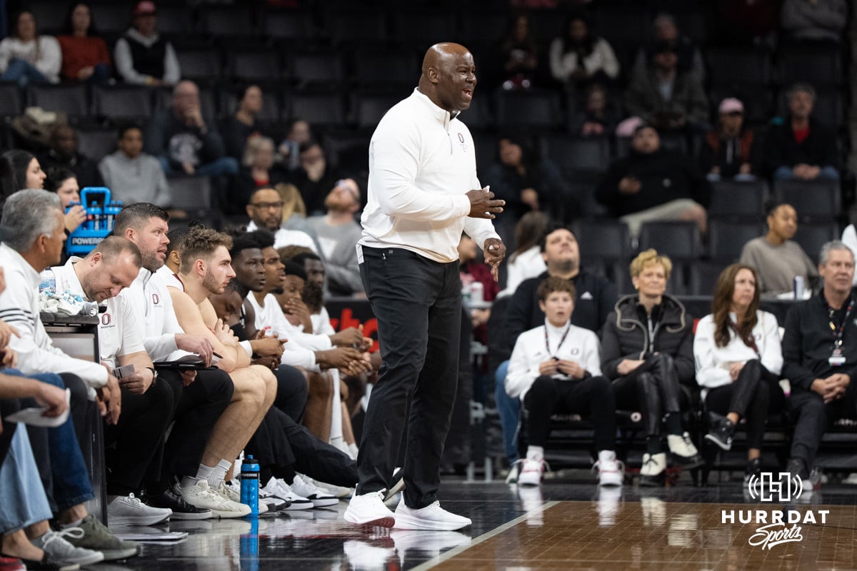 Omaha Mavericks Head Coach Chris Crutchfield calls out a play during a college basketball game against Oral Roberts on March 1st, 2025 in Omaha Nebraska. Photo by Brandon Tiedemann.