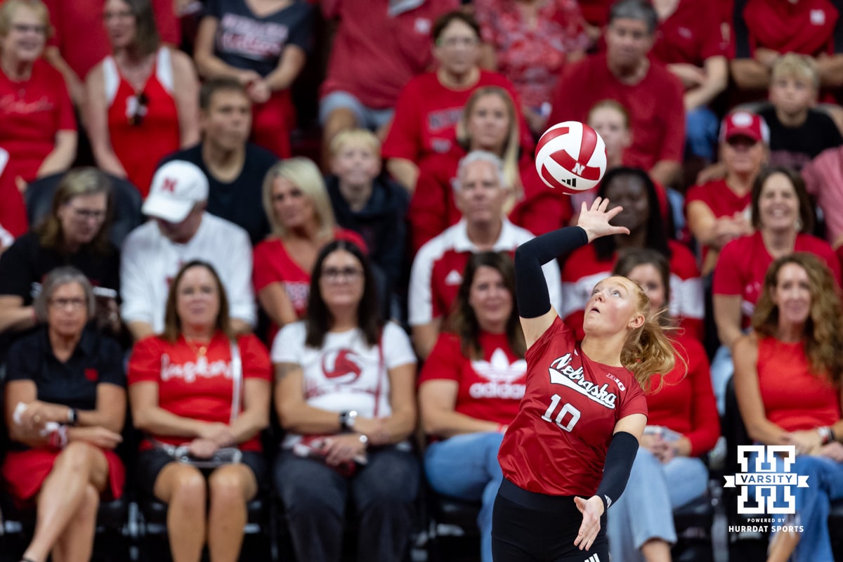 No. 1 Nebraska Volleyball Ratchets Up Service Pressure to Beat No. 22 Utah